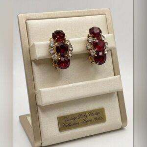 Vintage Ruby Red & Clear Rhinestone Clip-On Earrings 2319